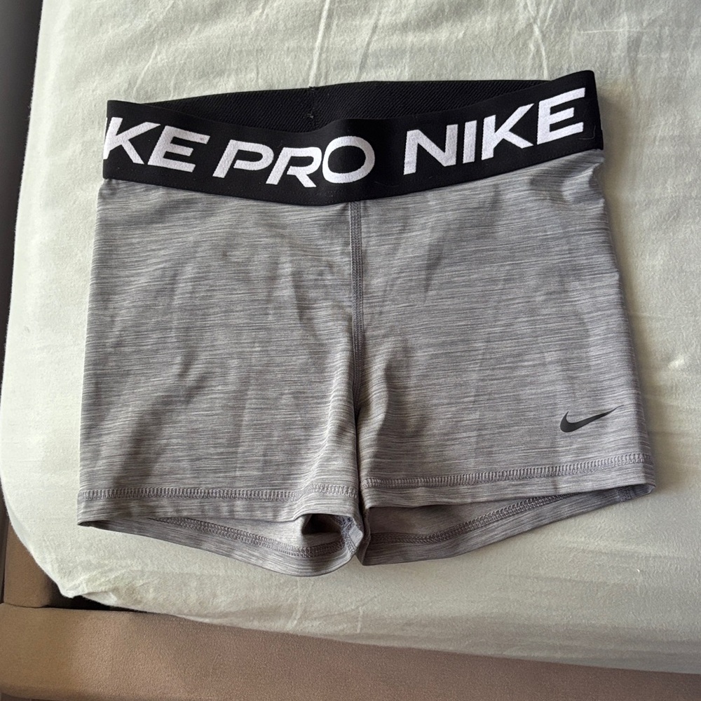 Nike Women's Black and Gray Bike Shorts